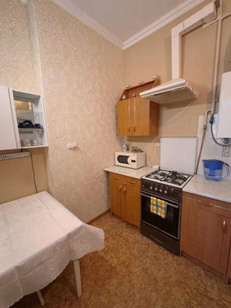 Продаж квартири в центрі на вул. Цехова - фото 1