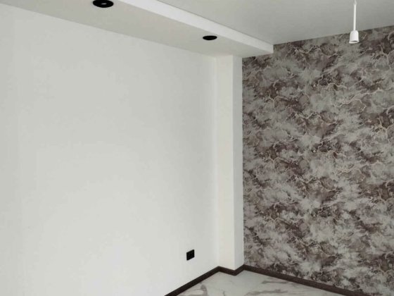 Продаж 2 кімн. квартири з Євроремонтом, Автономним опаленням в Центрі Житомир