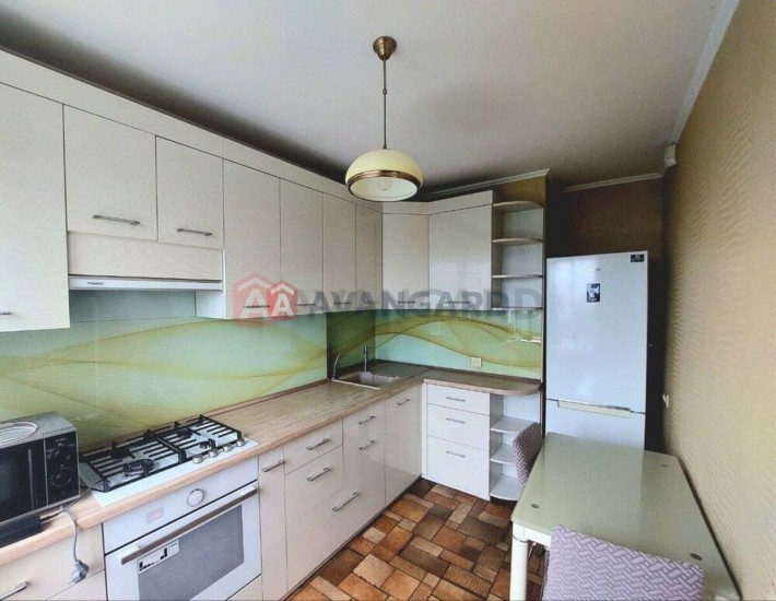 Продам 3х квартиру с евроремонтом, ул. Березинская 10, Левый берег - фото 1