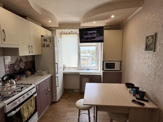 Продам 2к квартиру на вул. Передова . Лівий берег Дніпра Днепр