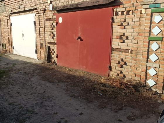 Гараж цегляний 22,5кв.м.,яма, погреб Полтава