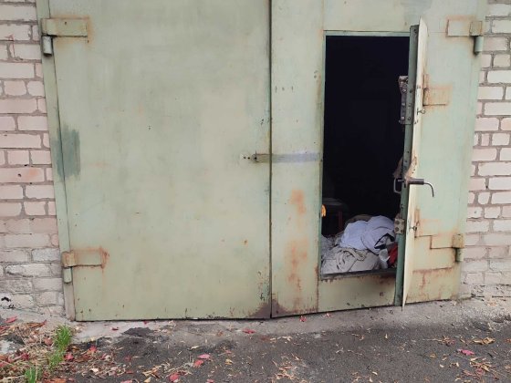 Продам капитальный гараж кооператив АВТОМОБИЛИСТ Кривий Ріг