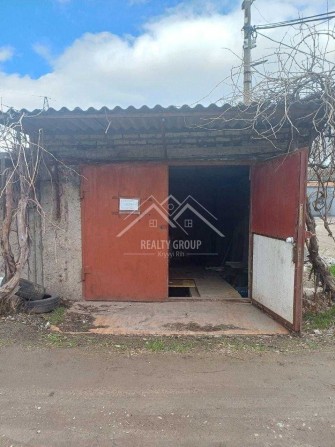 Продаж двоповерхового гаражу район Автовокзалу, кооп. Металіст. - фото 1