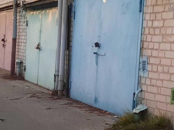 продам гараж в кооперативе Автолюбитель 8, ул. Тополиная 27 Дніпро