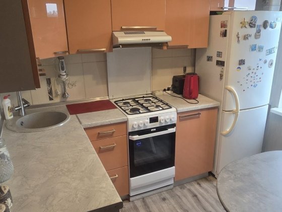 Продам квартиру 2-х комнатную по героев 55 бригады 61 Запорожье