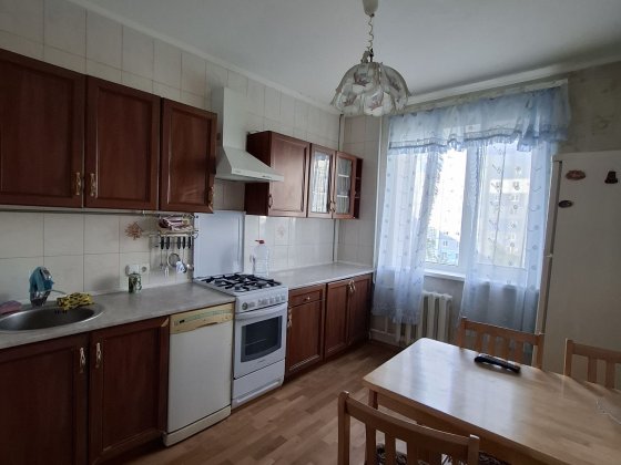 Продам 2х кiм кв.Хортицький р-н Вул.Курузова Запорожье