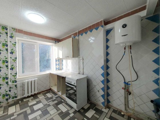 Продам 3 кв пр.Слобожанский 6а, 61 м, под Ваш ремонт, реальная Днепр