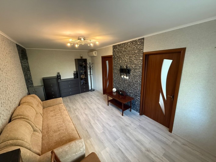 Продаю 4х комнатную квартиру. Ингульский район. - фото 1