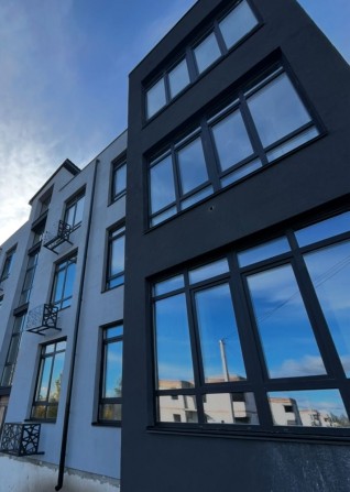 2 кімнатна квартира в клубному будинку - фото 1