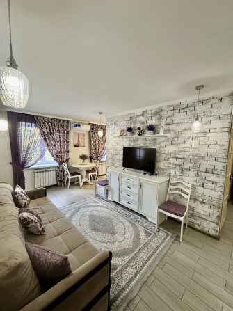 Продаю Красивую 3 х комнатную Квартиру  на Пр МИРА - фото 1