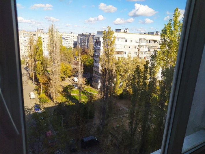 Продам 3кімнатну квартиру.Від власника!Сертифікат. - фото 1