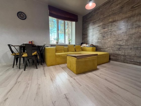 Продаю 2х комнатную квартиру.Автономное отопление. Миколаїв