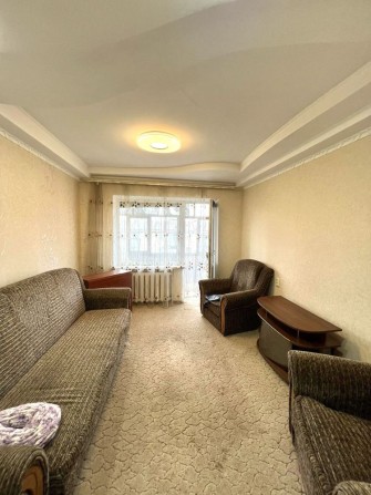 Продается 3 ком кв в Шевченковском р-не по ул Чаривная - фото 1