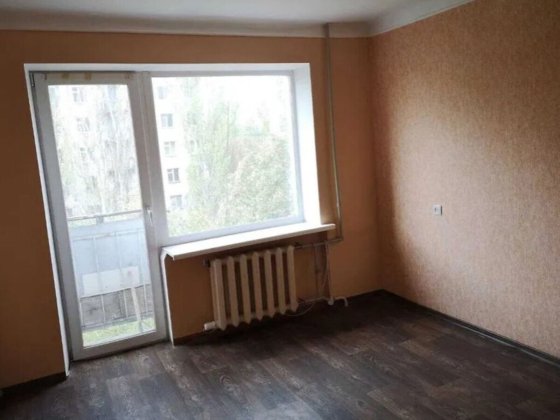 1 - комн. квартира. Левый берег. 5/9 эт. МПО. Жилое состояние. Дніпро