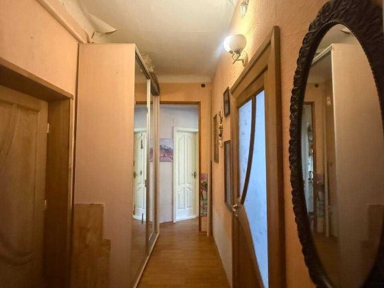 Продам 2х комнатную квартиру Запорожье