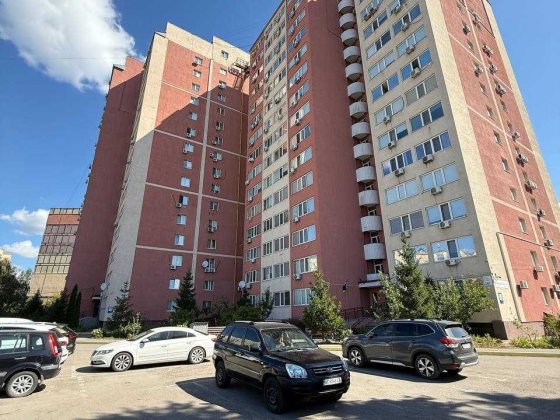 Продам, 1-к, новострой, ЖК Рубиновый, Красный Камень, ремонт Днепр