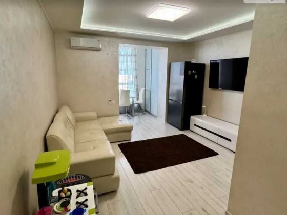 Продам 3х-кімнатну квартиру ЖК Щасливий Днепр