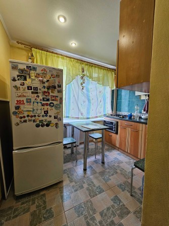 Продам 1к квартиру в Авиаторском, Тополь-3, Шевченковский р-н - фото 1