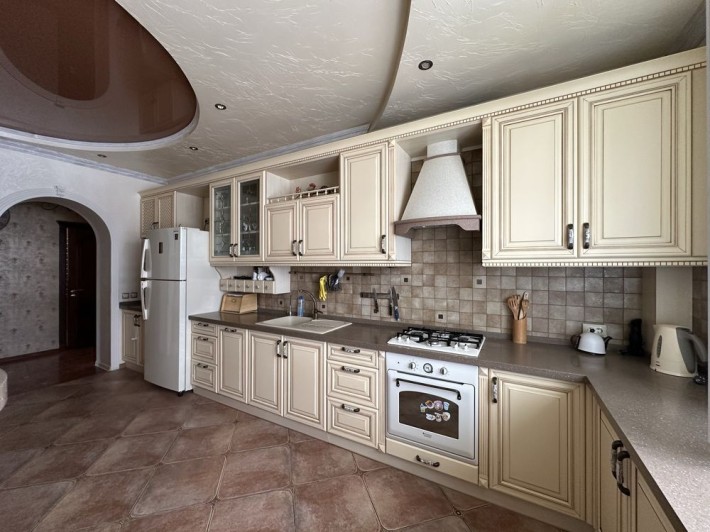 Продается 4 кк в коттедже! Автономное отопление! - фото 1