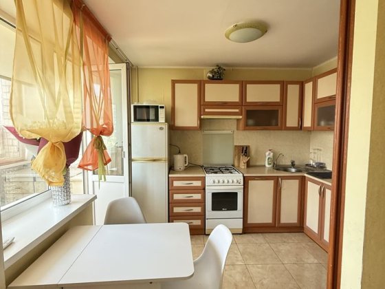 2 кімнатна,Вознесенівский,Тбілійська,Набережна Запорожье