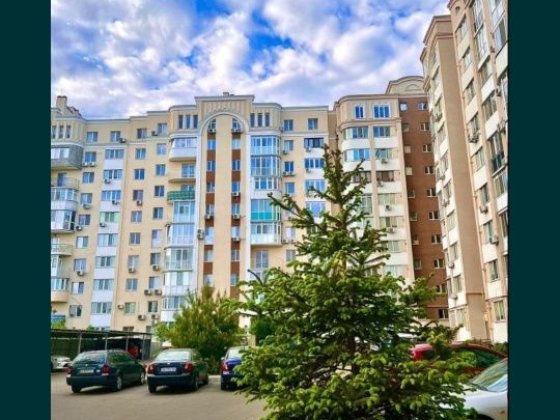 Продается 2х комн. квартира в центральном районе в ЖК "ПРЕМЬЕР ХАУС" Николаев