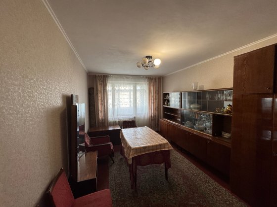 Продам 2-кімнатну квартиру на проспекті Мануїлівському, Днепр