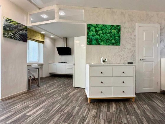 Продам 2к квартиру в кирпичной  высотке  пр.Мира, ТРЦ Караван Днепр