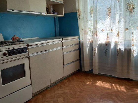 Продам 2-х к квартиру, 2/9, Бульвар строителей Запорожье