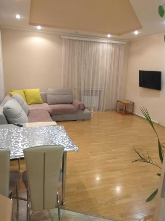 Продам квартиру в Олександрівському районі Запоріжжя 38000$ - фото 1