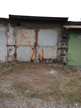 Продам гараж в центре - фото 1