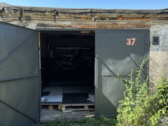 Гараж з ямою-вул.Любінська Львів