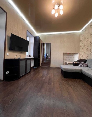 Продам двухкомнатную квартиру   Василя Чапленка, 16. - фото 1