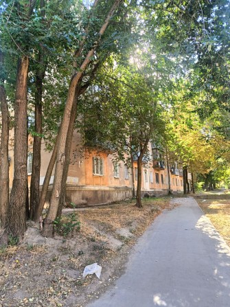 Продам 2к квартиру на ул. Караваева - фото 1