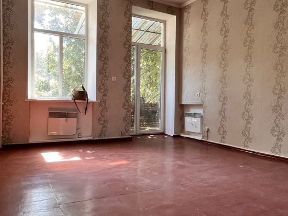 Терміновий продаж квартири в центрі Кропивницкий