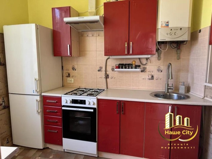 Продаж / Квартира / вул. Лазнева, Галицький район, Львів - фото 1