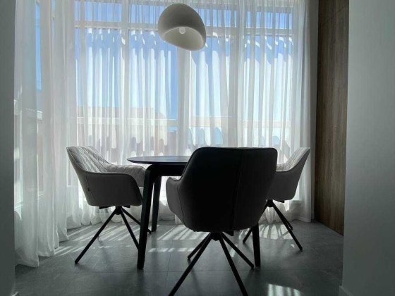 Продам 3 к квартиру студию в ЖК Счастливый Днепр