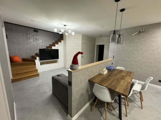 Продається дворівнева квартира з сучасним ремонтом в ЖК Ніколаград Николаев