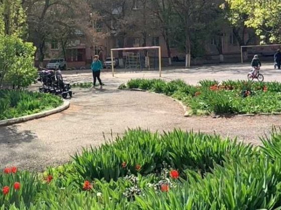 Проспект Центральний 9 Сталінка 2 кімнати Николаев