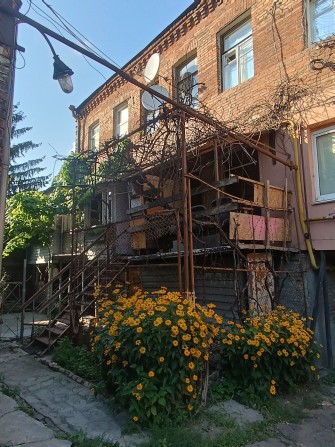 Продам 4-к квартиру Центр, ул. Светлова, ул. Грушевского - фото 1