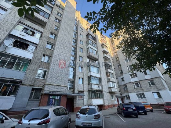 Продається 1кім.кв в цегляному будинку. Львів