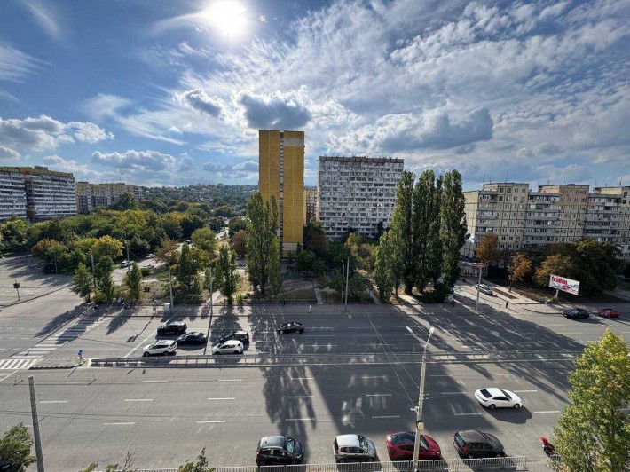 Продам отличную 3-х комн квартиру - Семидесятку на Победе-5 - фото 1