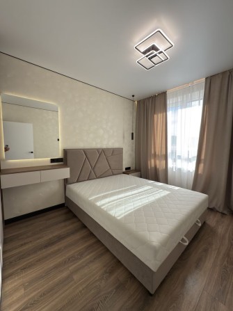 Продам 2х комнатную квартиру ЖК Счастливый 2 - фото 1