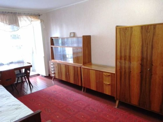 Продаеться однокімнатна квартира на Малому ринку. Запорожье