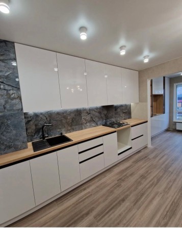 Продам квартиру у новобудові з ремонтом - фото 1
