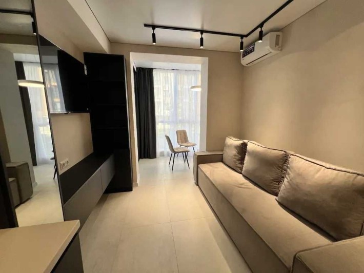 Продам 1к. з авторським  ремонтом в ЖК Щасливий у Дніпрі. - фото 1