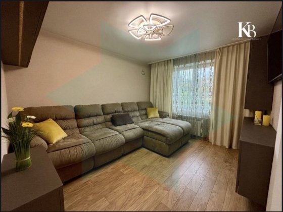 Продам 3 х ком с кап ремонтом на Победе 1, Мандрыковская 127 Днепр