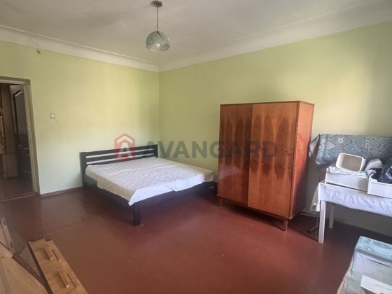 Продам 2 кімнатну  квартиру Робоча Парк Зелений Гай Днепр