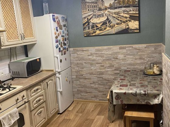 Продам 2х кім квартиру на Кедріна Днепр