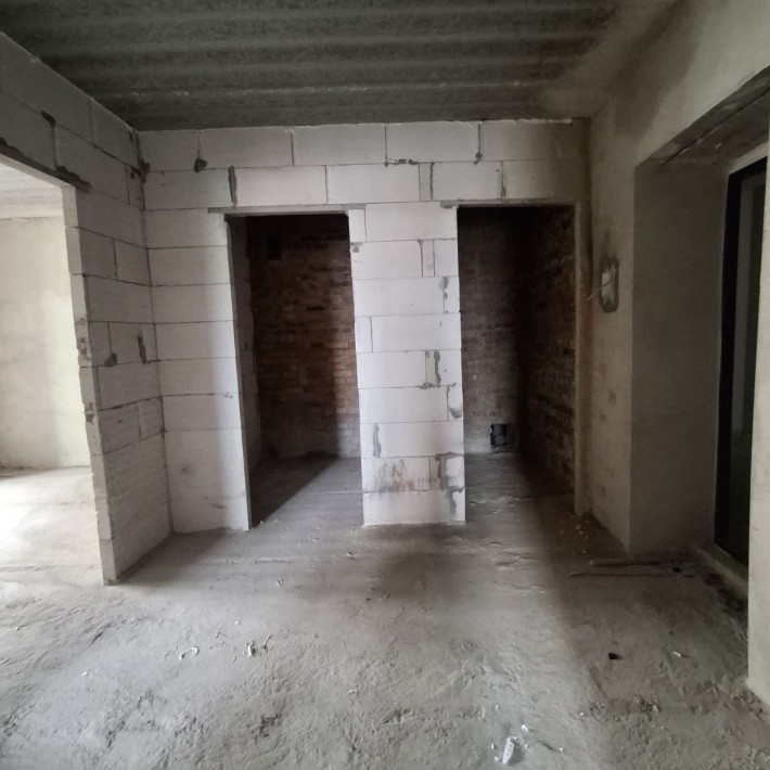 Продам 2 кімнатну квартиру - фото 1