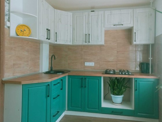 Продам двухкомнатную центр Хортицкого района Запорожье